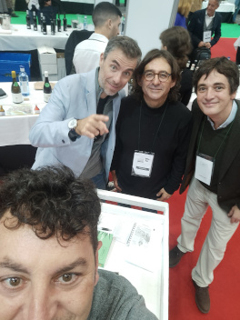 Los vinos de Bodegas El Paraguas, encumbrados en la Guía Peñín 2026