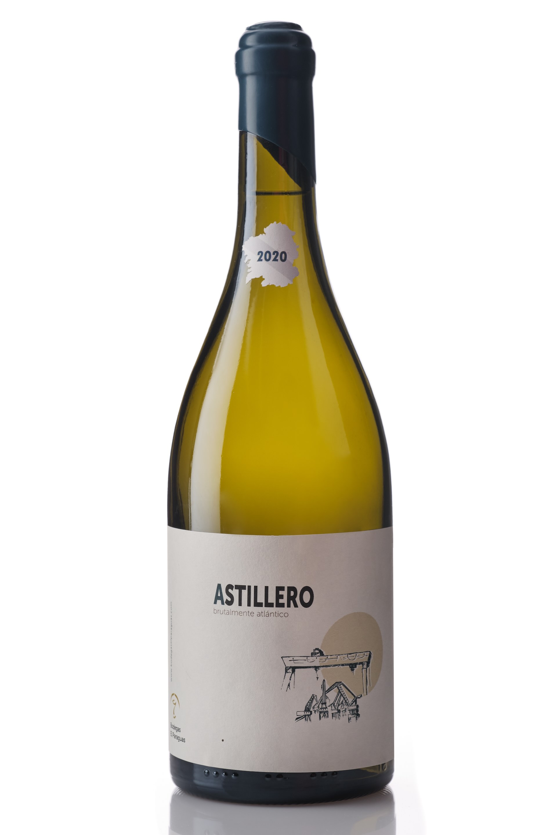 El vino ferrolano Astillero 2020, calificado como mejor blanco legítimo por Robert Parker
